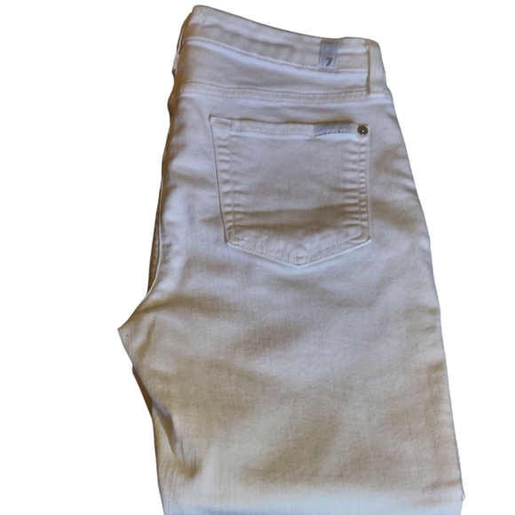 7 For All Mankind White Ankle Cropped Jeans - Picture 2 of 11